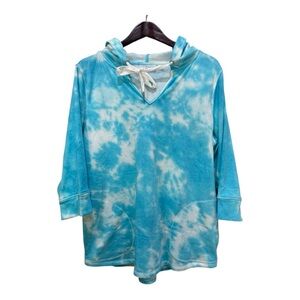 Belle Beach by Kim Gravel Caribbean Blue White Tie Dye French Terry Hoodie M